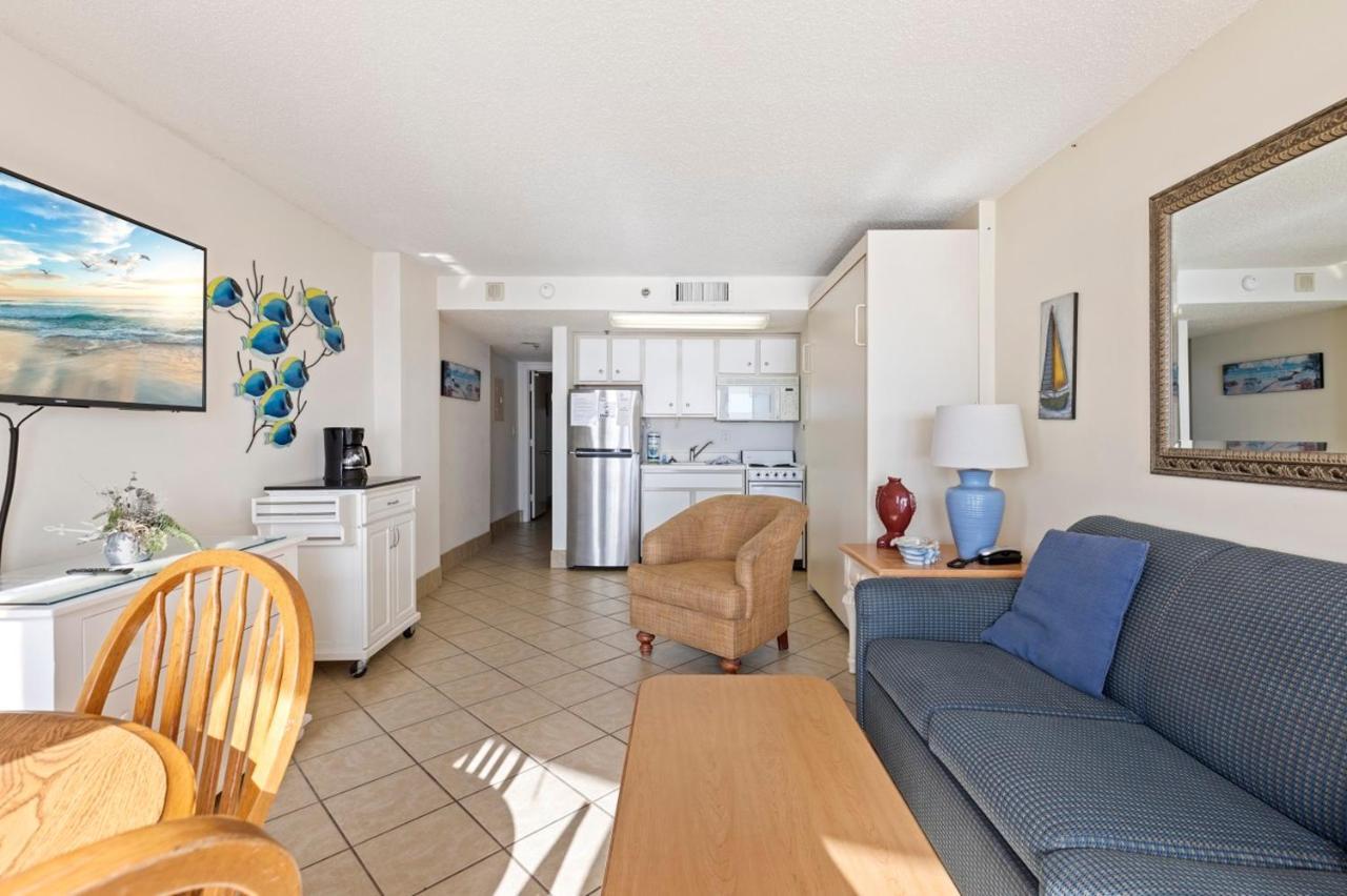Beachfront Condo W Balcony In 默特尔比奇 外观 照片